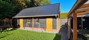 Garage met berging geplaatst in Oldeberkoop