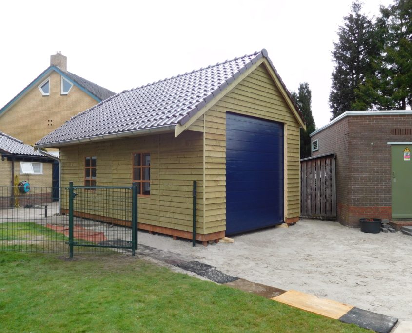 Houten camperstalling laten bouwen