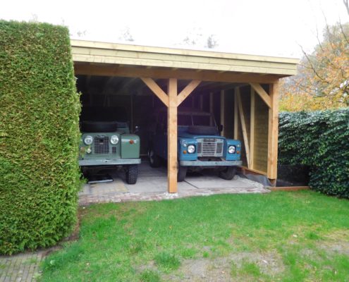 Dubbele houten carport