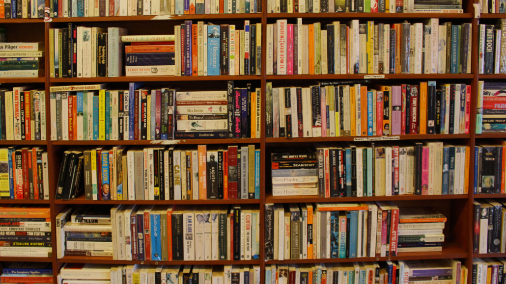 het ophangen van een perfecte boekenplank